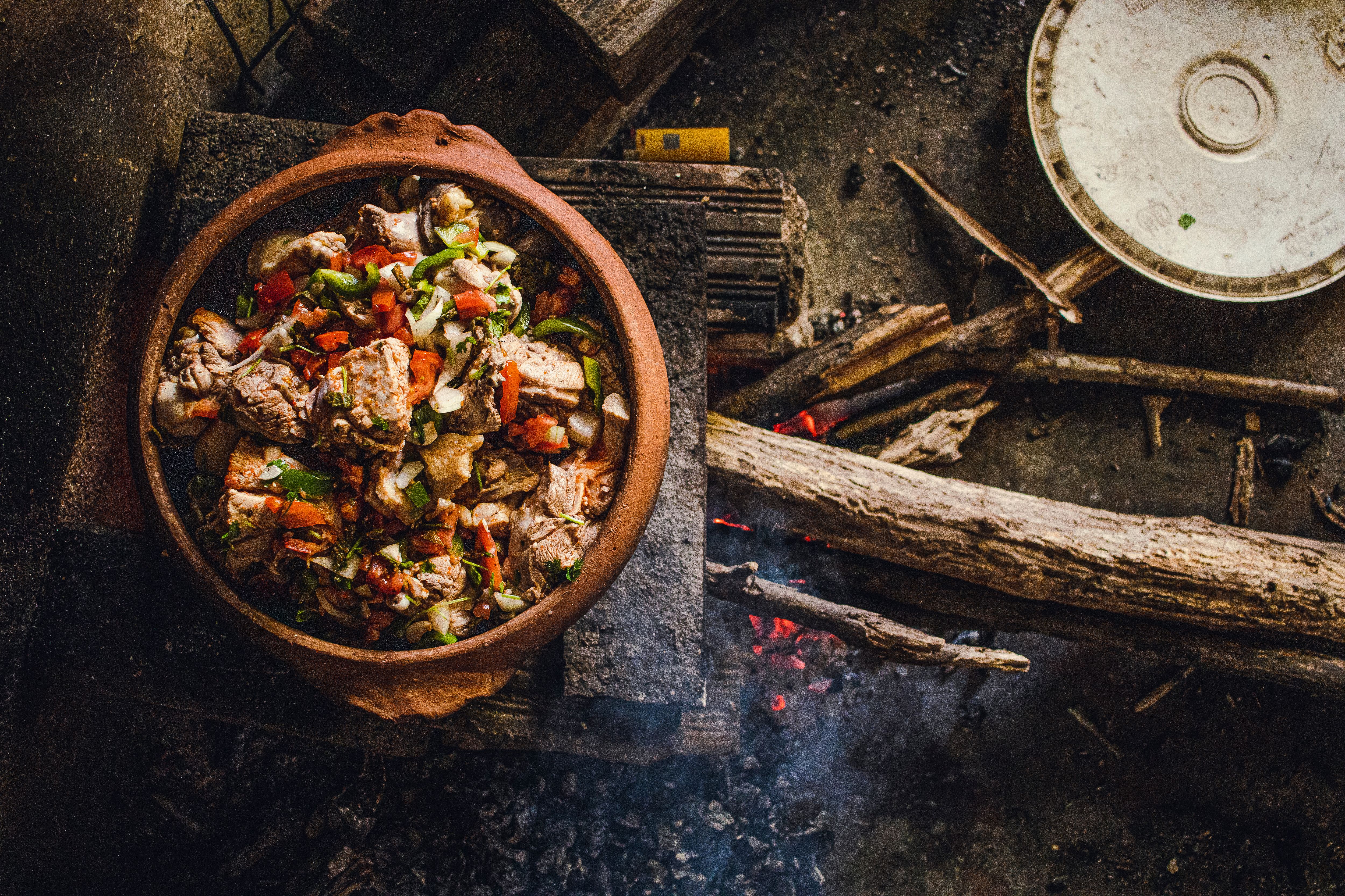 Jamaican rice and peas cooked in coconut milk with kidney beans and thyme, served in a bowl
